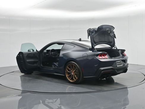 Used 2025 Ford Mustang Dark Horse image 29