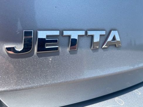 Used 2020 Volkswagen Jetta SEL FWD image 17