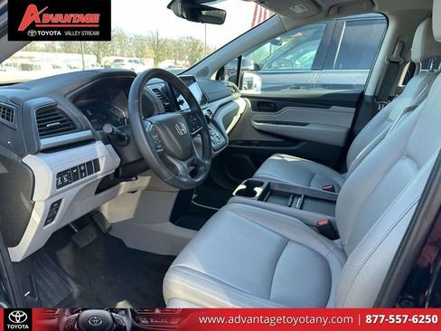 Used 2023 Honda Odyssey EX-L image 18