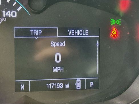 Used 2019 Chevrolet Trax LT FWD image 14