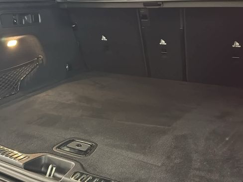 New 2025 Mercedes-Benz GLC 300 4MATIC image 33