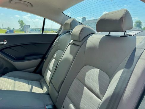 Used 2016 Kia Forte EX FWD image 12