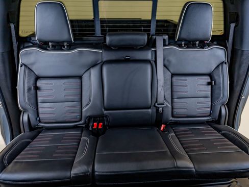 Used 2024 GMC Sierra 1500 AT4X image 34