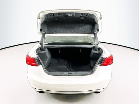 Used 2017 Nissan Maxima Platinum w/ Medallion Package image 29