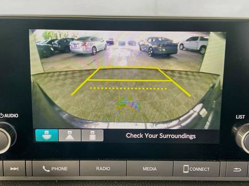 Used 2024 Honda CR-V LX image 22