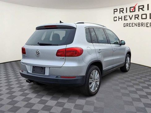 Used 2016 Volkswagen Tiguan SE image 8