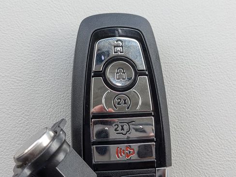 New 2026 Lincoln Aviator Reserve RWD image 34