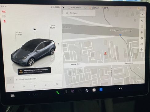 Used 2023 Tesla Model Y Long Range image 15