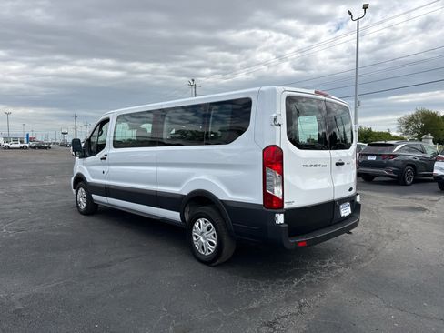 Used 2023 Ford Transit 350 XLT RWD image 3