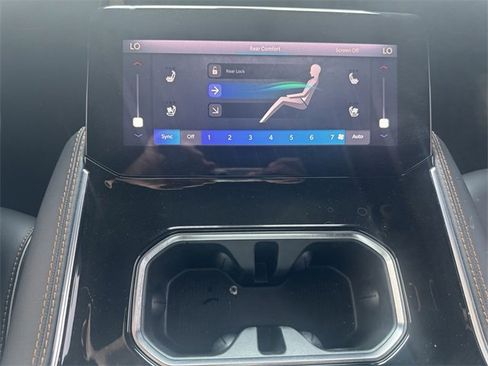 Used 2023 Jeep Grand Wagoneer Series III image 22