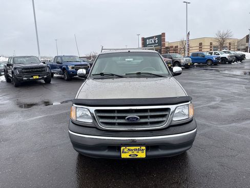Used 2001 Ford F150 XLT image 3