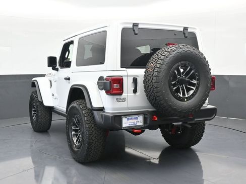 New 2025 Jeep Wrangler Rubicon w/ Xtreme 35 Tire Package image 4