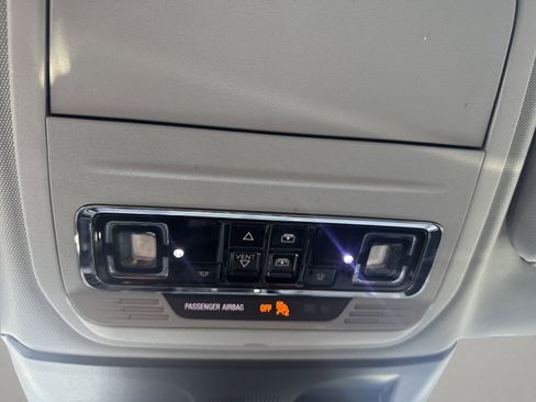 Used 2020 Lincoln Corsair AWD w/ Premium Package image 19