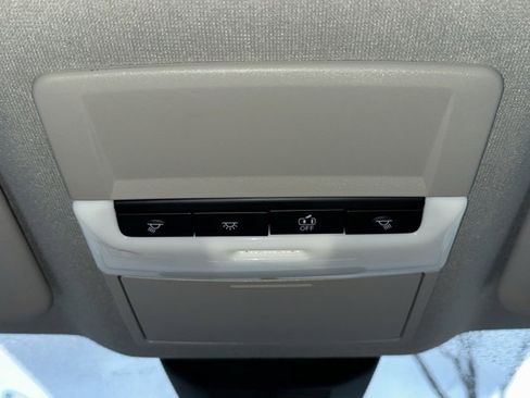 Used 2020 Nissan Sentra SV image 36