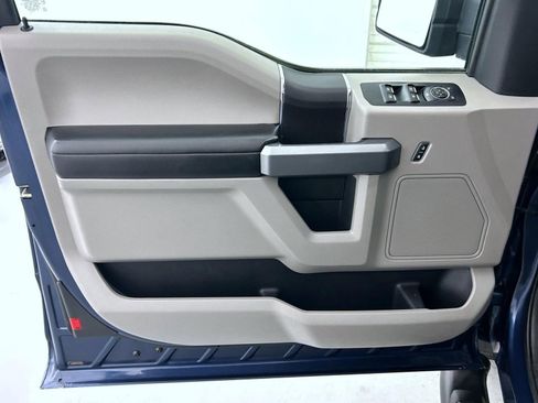 Used 2018 Ford F150 XLT AWD/4WD image 9