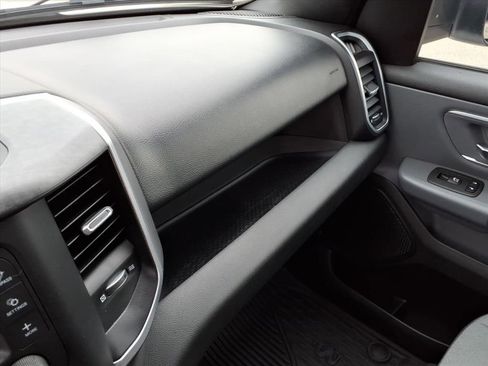 Used 2022 RAM 1500 Big Horn image 27