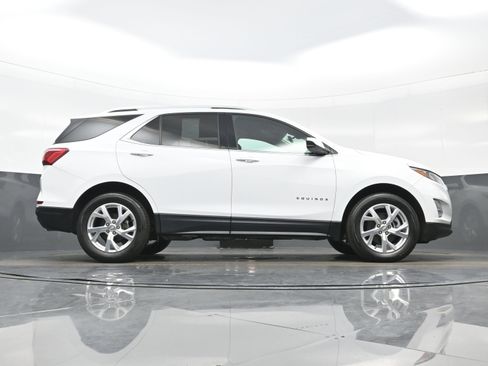 Used 2020 Chevrolet Equinox LT AWD/4WD image 26