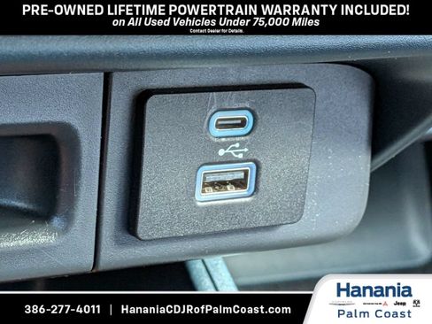 Used 2023 Ford Maverick Lariat w/ Lariat Luxury Package AWD/4WD image 24