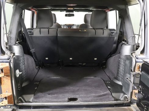 Used 2017 Jeep Wrangler Unlimited Sport w/ Quick Order Package 24S image 9