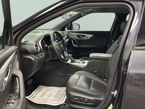 Used 2022 Chevrolet Blazer LT w/ Sound & Technology Package AWD/4WD image 11