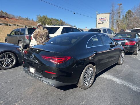 Used 2023 Mercedes-Benz CLA 250 image 4