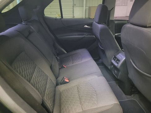 Used 2018 Chevrolet Equinox LT FWD image 27
