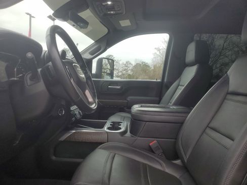 Used 2020 GMC Sierra 2500 Denali w/ Denali Ultimate Package image 8