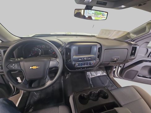 Used 2018 Chevrolet Silverado 1500 W/T w/ WT Convenience Package RWD image 9