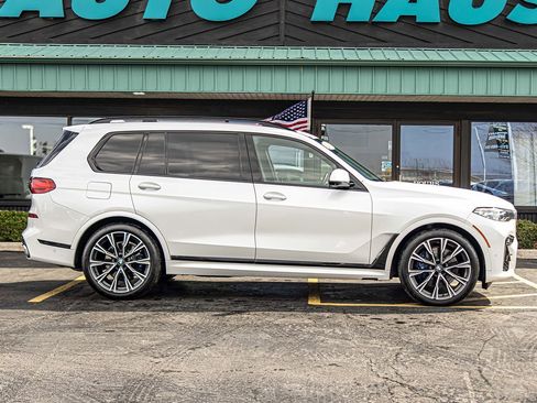 Used 2019 BMW X7 xDrive50i w/ Dynamic Handling Package AWD/4WD image 2