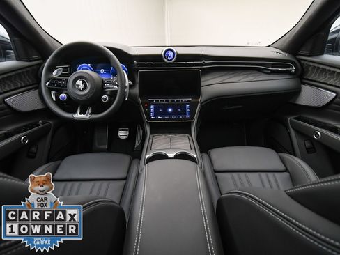 Used 2025 Maserati Grecale Modena AWD/4WD image 13
