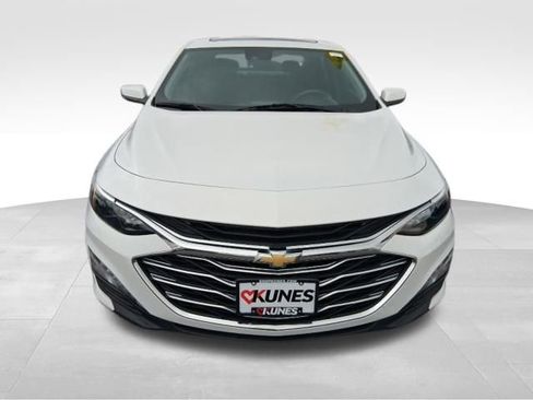 Used 2023 Chevrolet Malibu LT w/ Driver Confidence Package FWD image 12