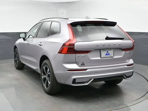 New 2026 Volvo XC60 B5 Core w/ Climate Package AWD/4WD image 8