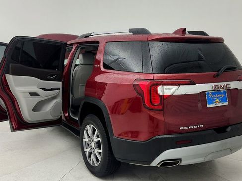 Used 2020 GMC Acadia SLT w/ Driver Alert Package II FWD image 12