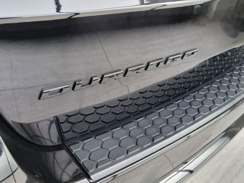 Used 2018 Dodge Durango R/T w/ Technology Group image 4