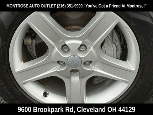 Used 2024 Land Rover Defender 130 S image 11