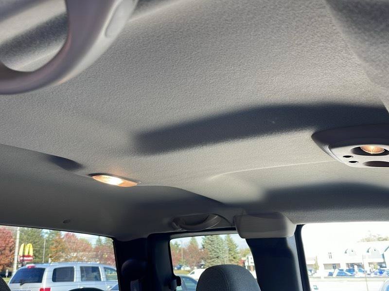 Used 2003 Chevrolet Silverado 1500 LS AWD/4WD image 45