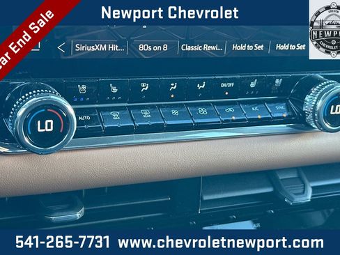 New 2025 GMC Canyon AT4 w/ AT4 Premium Package image 23