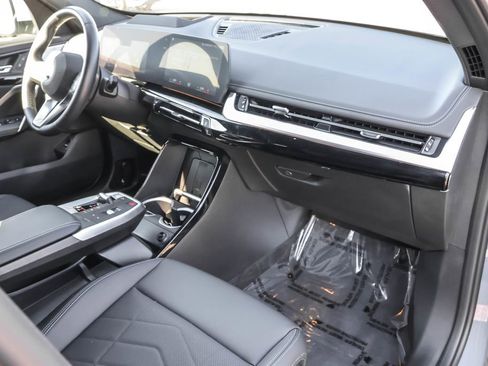 Used 2023 BMW X1 xDrive28i w/ Premium Package image 38