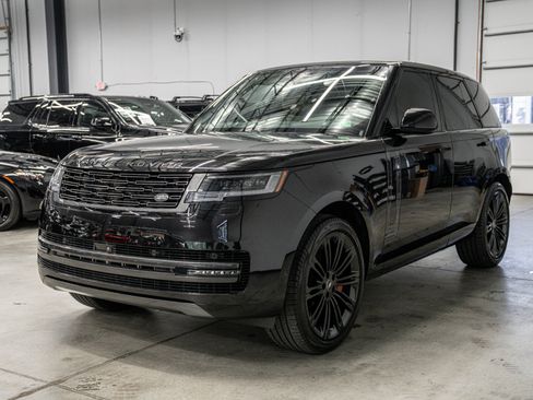 Used 2024 Land Rover Range Rover Autobiography AWD/4WD image 5