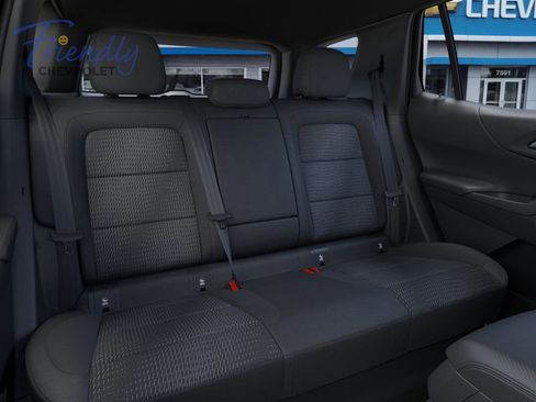 New 2026 Chevrolet Equinox LT w/ LPO, Floor Liner Package AWD/4WD image 28