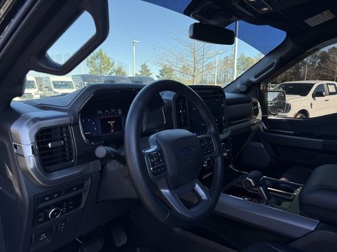 Certified 2024 Ford F150 Lariat w/ FX4 Off-Road Package image 10