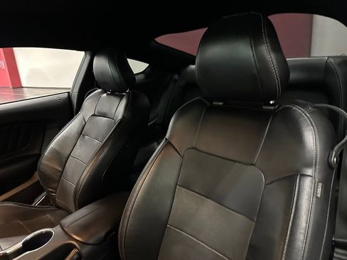 Used 2020 Ford Mustang Premium image 16