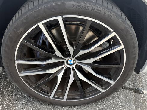 Used 2023 BMW X5 M50i w/ Executive Package AWD/4WD image 15