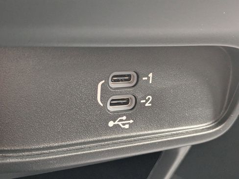 New 2026 Chrysler Voyager LX FWD image 20