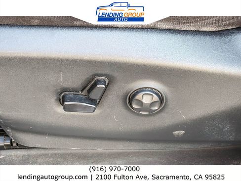 Used 2019 Chrysler Pacifica Touring Plus FWD image 21