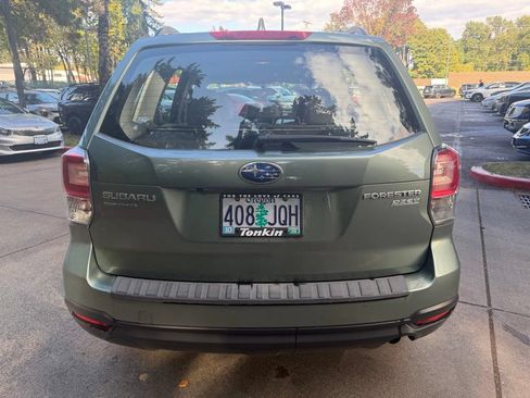 Used 2017 Subaru Forester 2.5i w/ Alloy Wheel Package AWD/4WD image 5