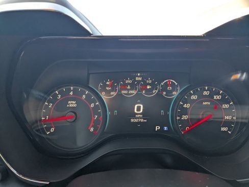 Used 2018 Chevrolet Camaro LT image 20