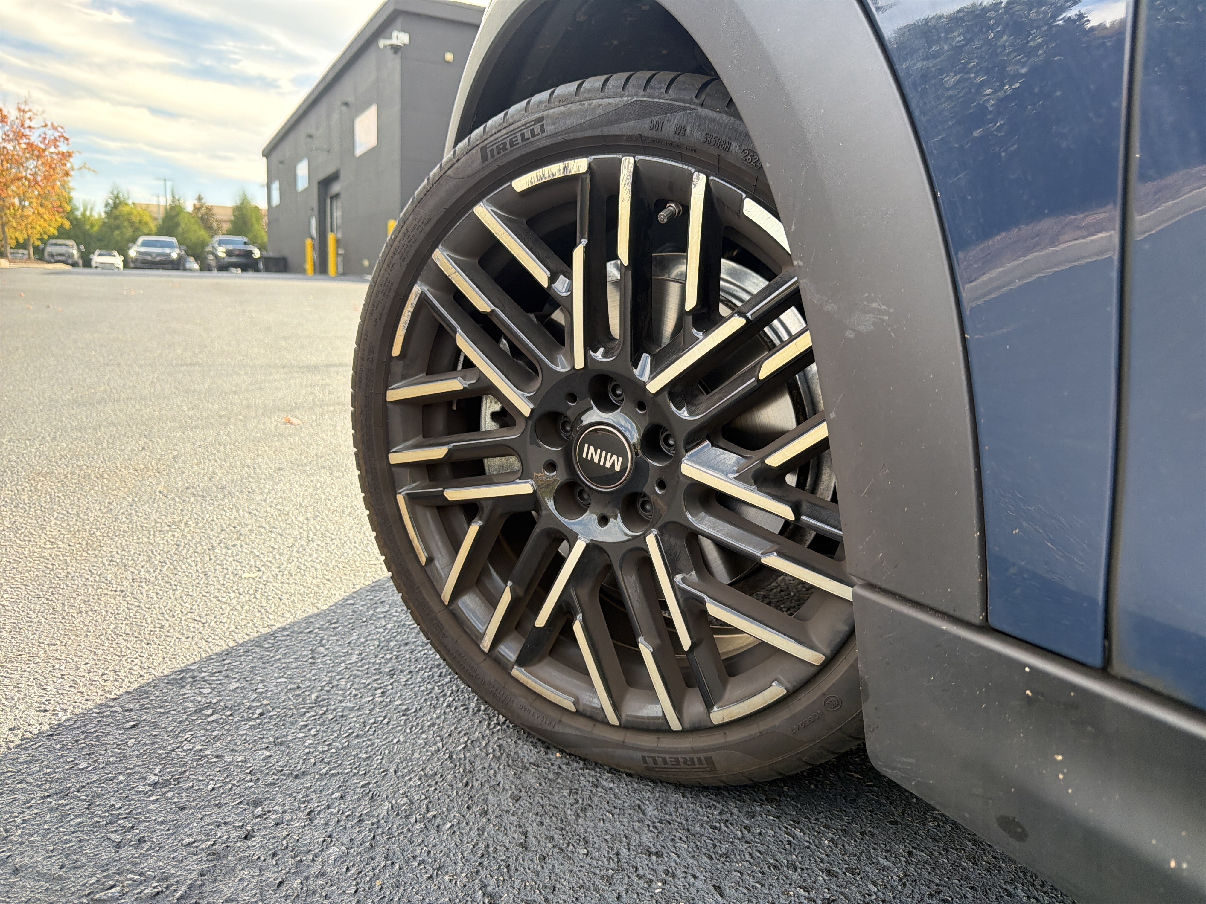 Used 2025 MINI Cooper 2-Door Hardtop FWD image 17
