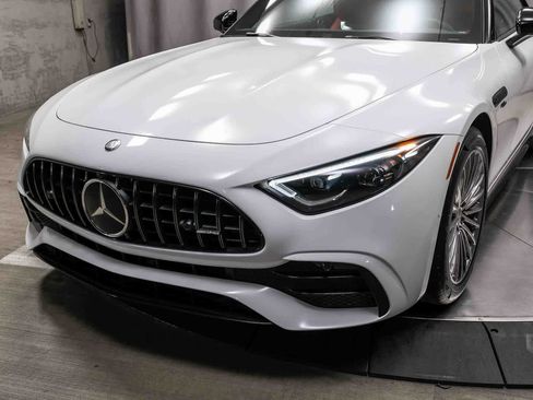 Used 2023 Mercedes-Benz SL 43 AMG image 11