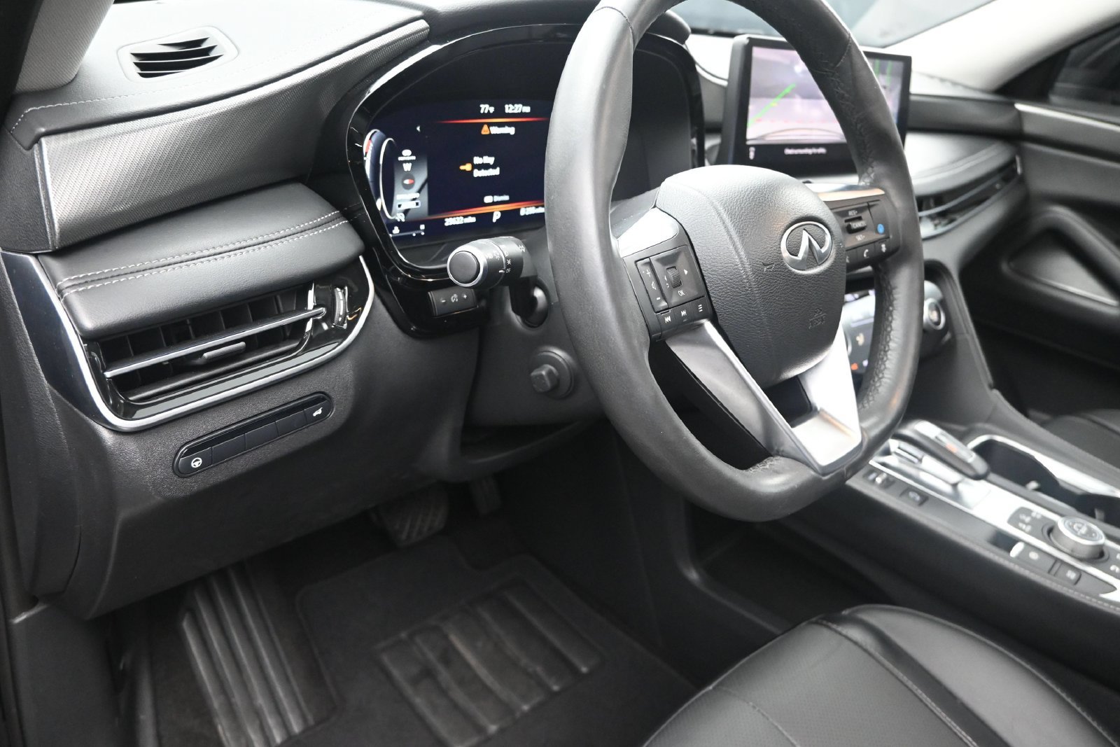 Certified 2023 INFINITI QX60 Luxe w/ Cargo Package AWD/4WD image 12